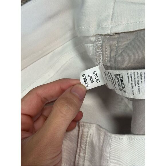 spanx women’s size large Stretch Twill Shorts, 6" pure white pull on slimming - Picture 15 of 15
